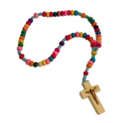 TERCO DE MADEIRA COLORIDO C/ CRUZ DE MADEIRA E CRISTO 6MM T-048 BELLA ARTE